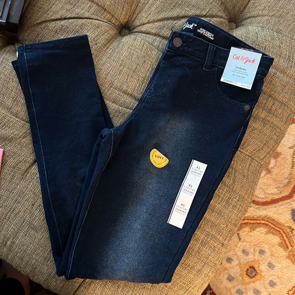 Cat and Jack NWT girls jegging size XL (14/16)